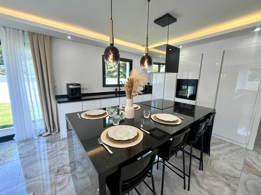 Maison CHAMPFORGEUIL (71530) BOUCA ET FICHOT TRANSACTIONS
