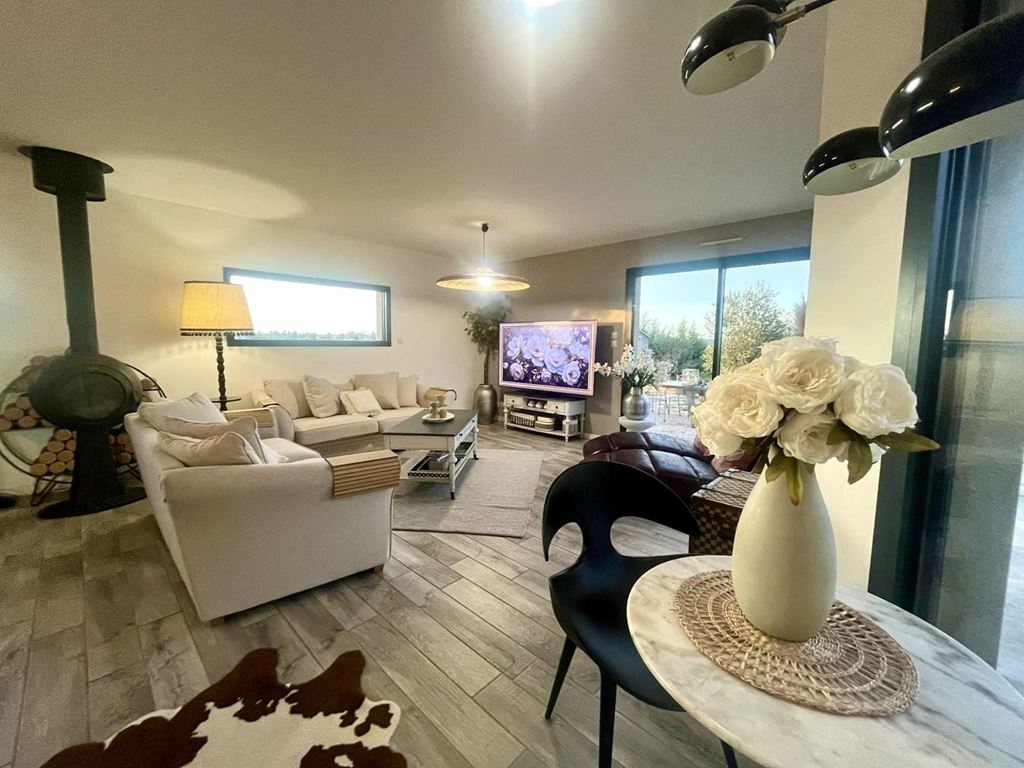 Maison Contemporaine VIREY LE GRAND (71530) BOUCA ET FICHOT TRANSACTIONS